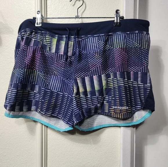 Patagonia Women's Active Shorts Size Large Athletic Gym Running Walking - Picture 1 of 4